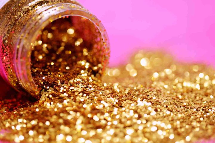 © Photo by Sharon McCutcheon on Unsplash Going for gold - success